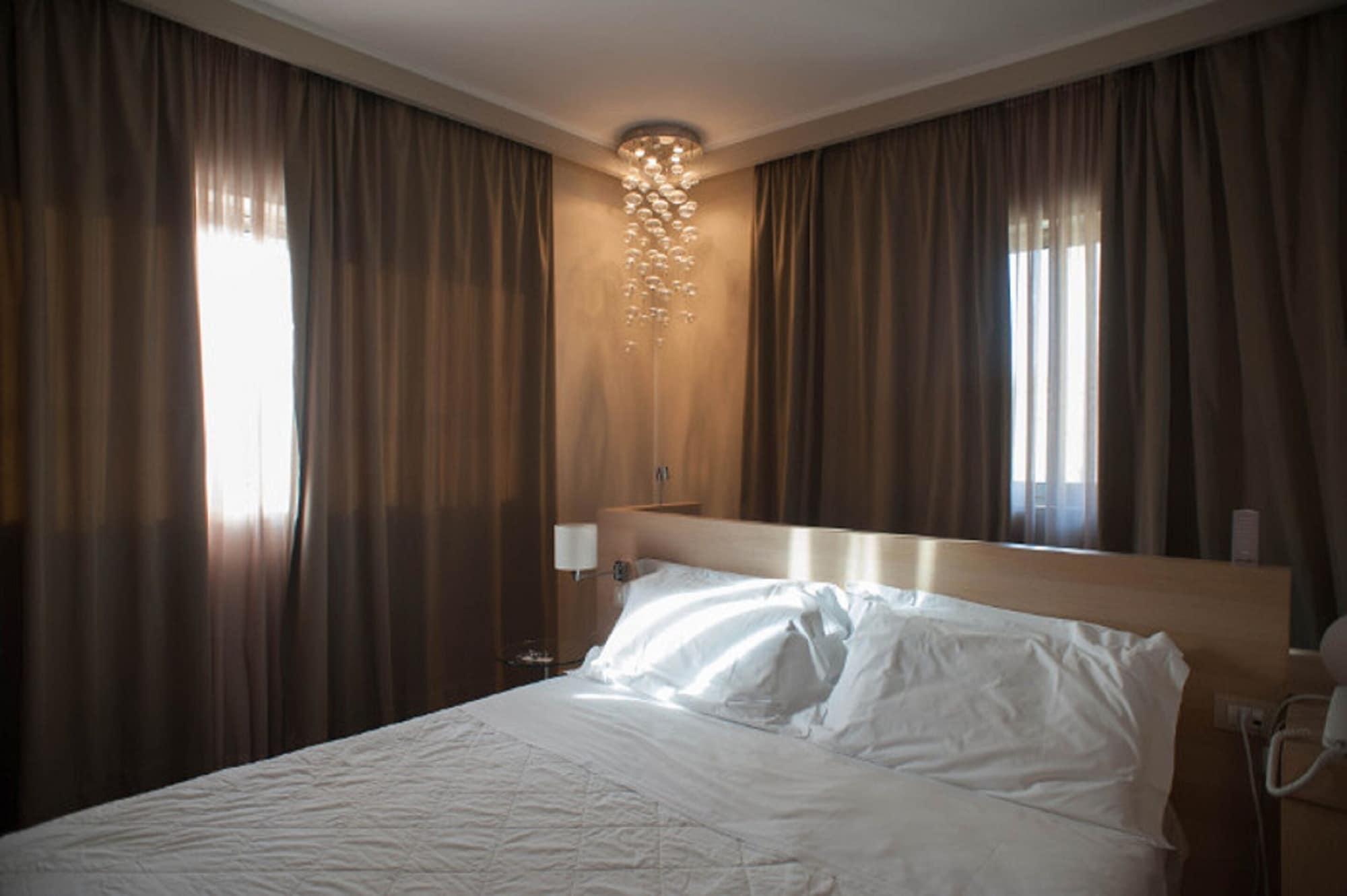 Ferrohotel Modica Eksteriør billede